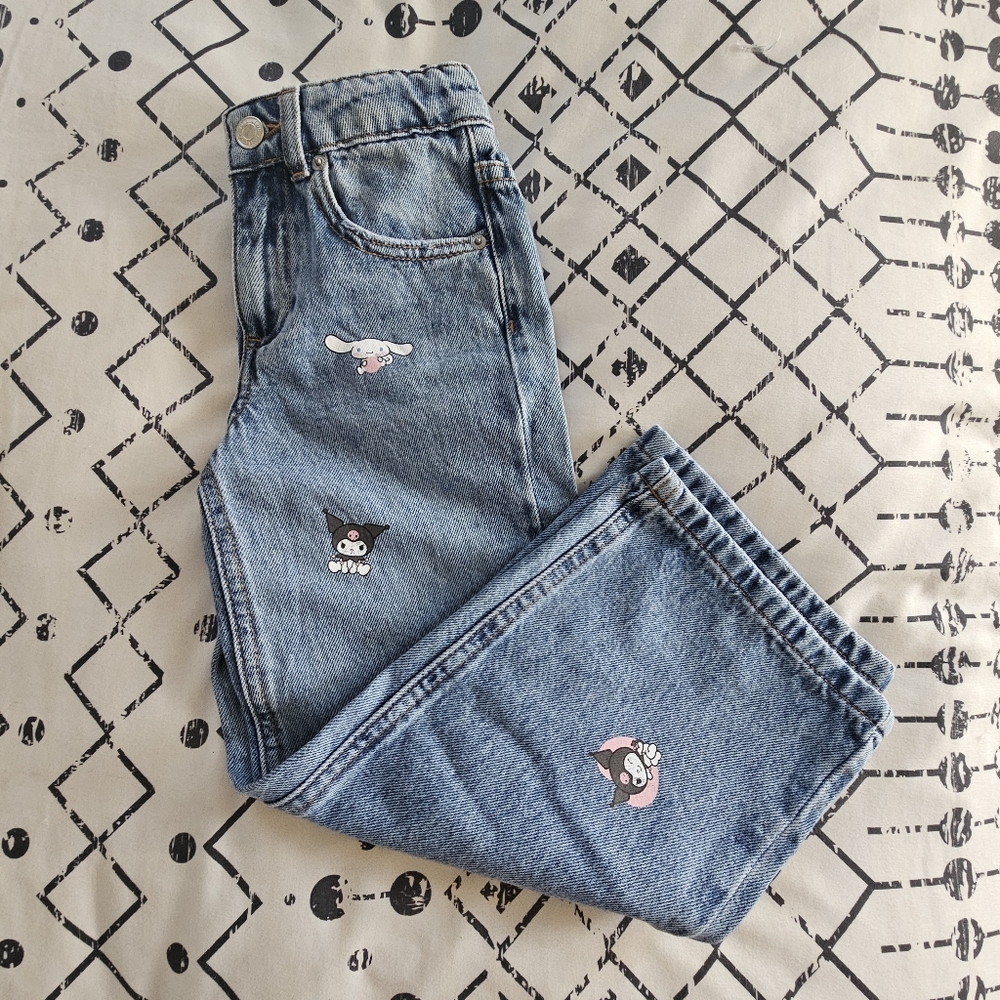 SOLD--NWOT Zara X Hello Kitty And Friends Print High Waisted Wide Leg Jeans, 6